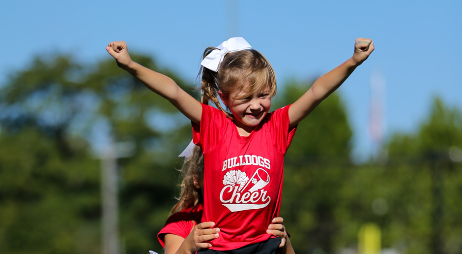 Register NOW for our 2023 Football & Cheer Season 